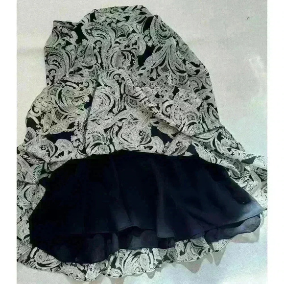 Jones New York Black Emerald GreenPaisley Ruffle Bottom Pleated Skirt Size 6 - Picture 6 of 7